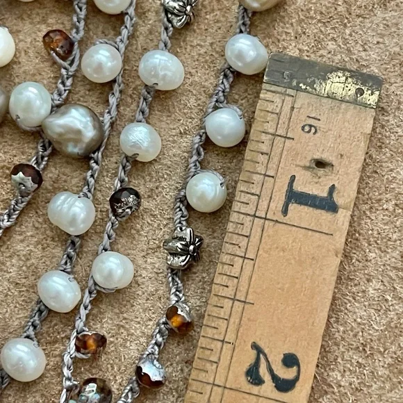 ARTISAN Necklace “Pearly Latte” on Mocha Beige Long Crocheted Wrap - Picture 8 of 12